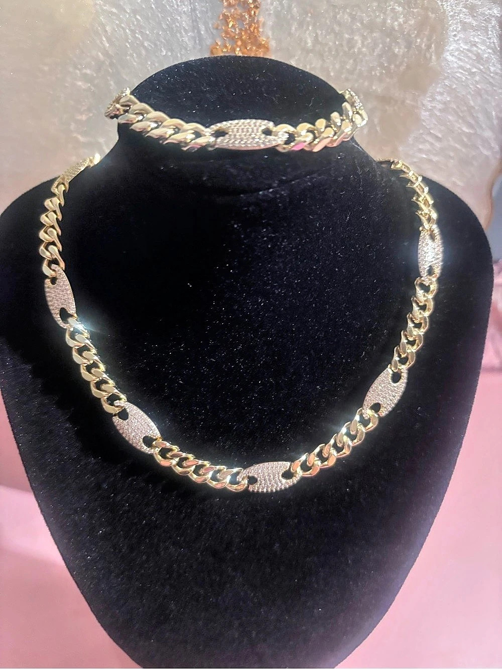 Gold Chain Necklace & Bracelet-New